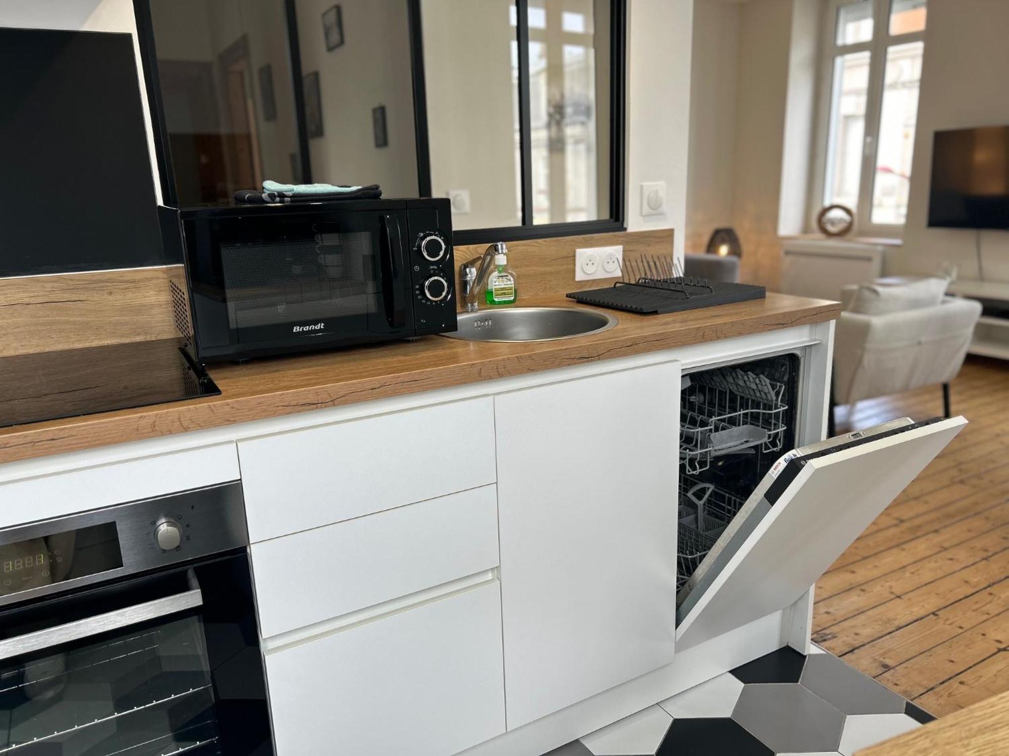 Le Petit Universel Wimereux Eksteriør billede