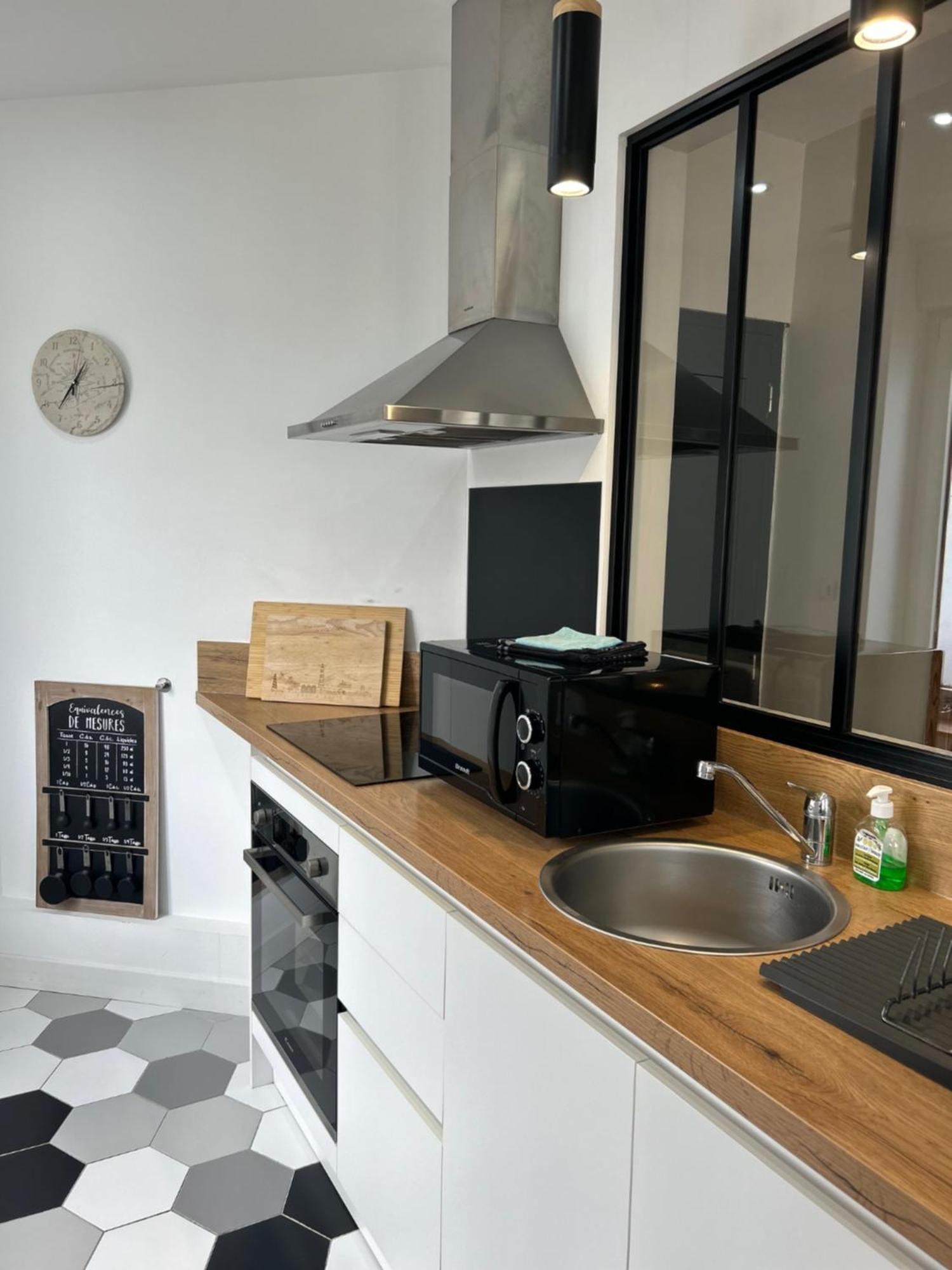 Le Petit Universel Wimereux Eksteriør billede